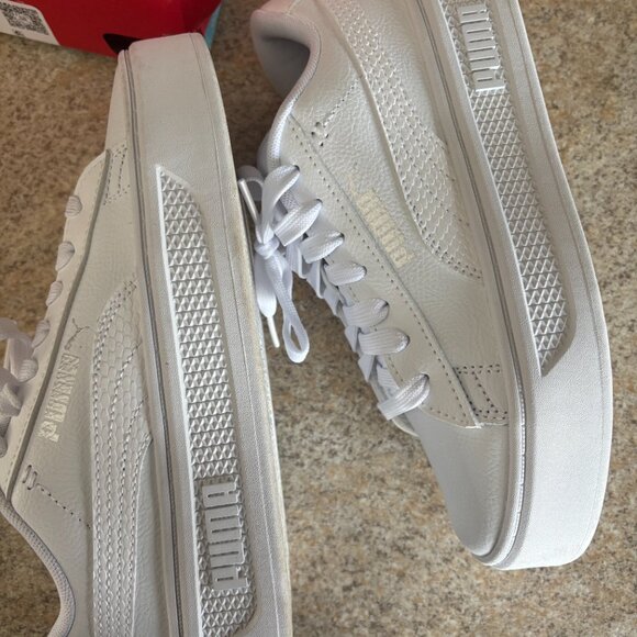 Puma platform sneakers *SIZE 6* - Picture 4 of 6